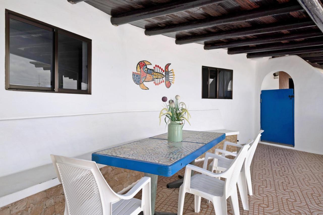 Bungalow Famara, Lanzarote Eksteriør bilde